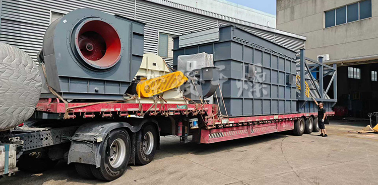 常州榮發(fā)干燥生產(chǎn)的閃蒸干燥整套生產(chǎn)線(xiàn)發(fā)貨外蒙古！